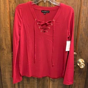 Brand New Derek Heart shirt - size Small